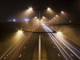 Fog_Night_Traffic_uhd